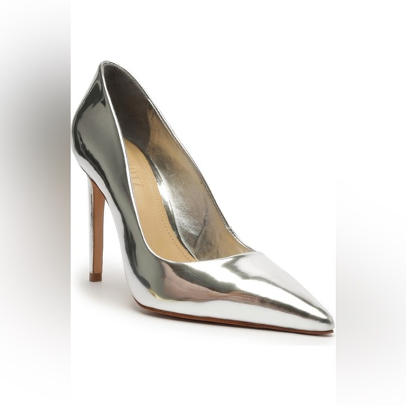 Lou Pointed Toe Pump (Women)
Schutz - Picture 1 of 15